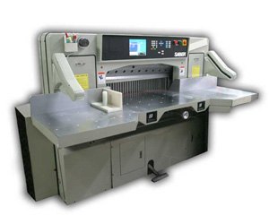 Programmable guillotine paper cutter